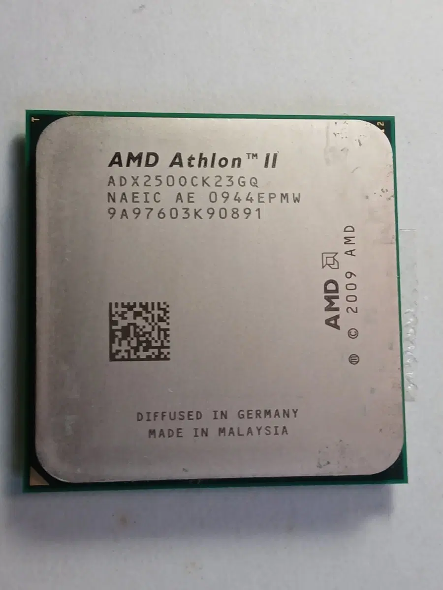 컴퓨터 CPU AMD Athlon II 프로세서