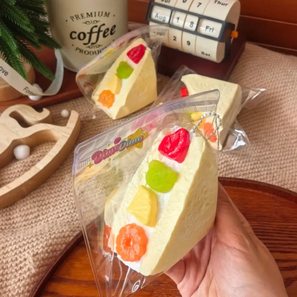 디모디모 후르트 생크림 샌드위치 말랑이 새상품