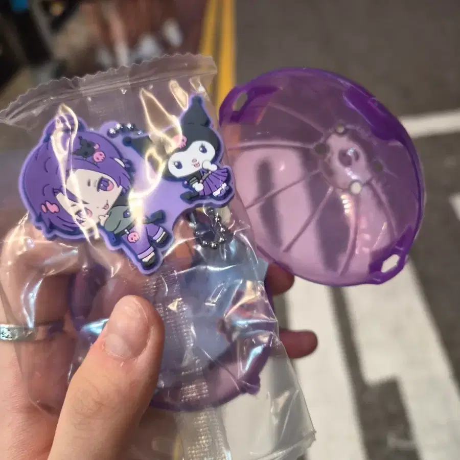 미카게 레오 산리오 쿠로미 키링 가챠