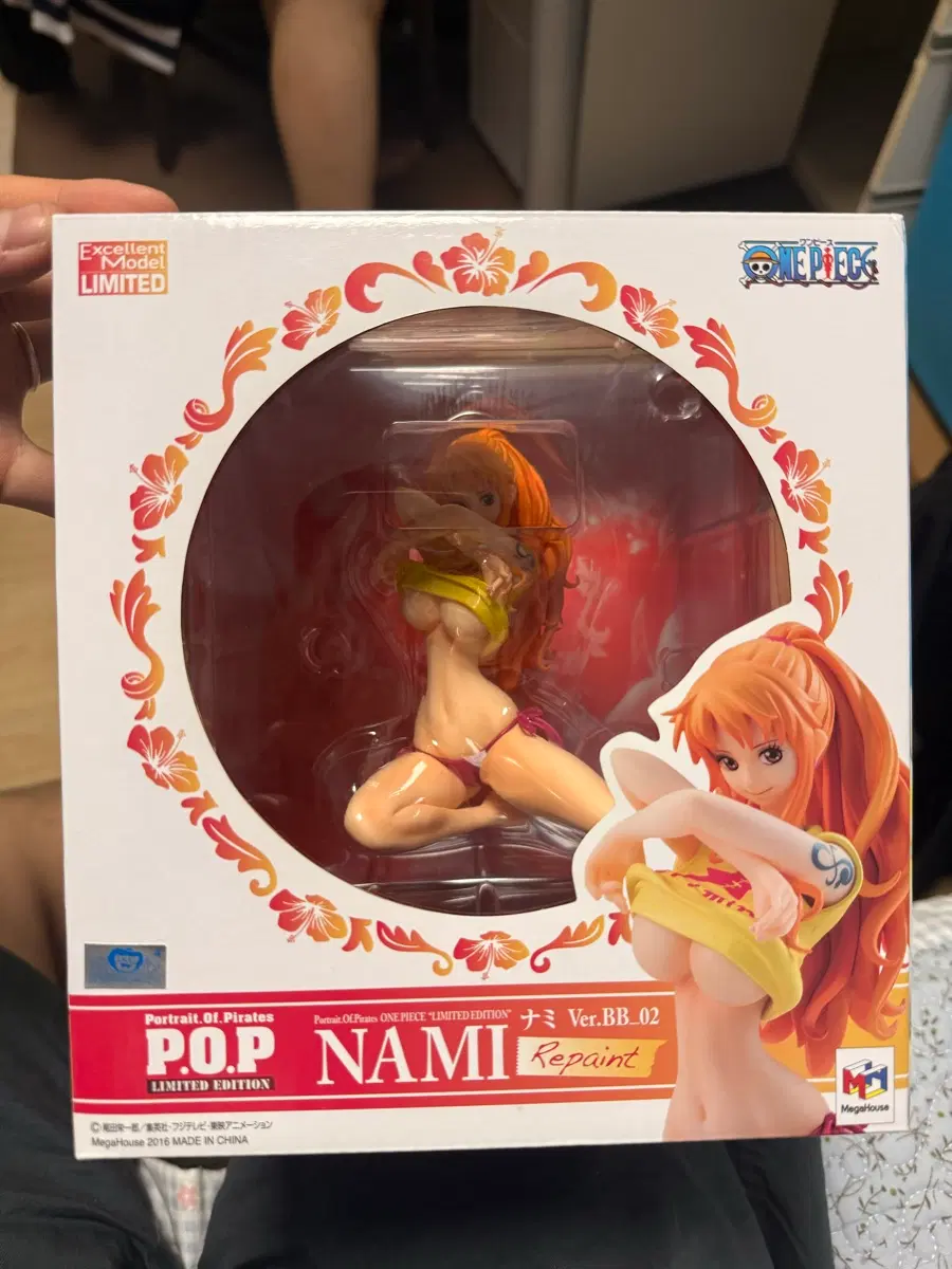 원피스 POP 나미 Ver.BB.02 리페인트 한정판 피규어