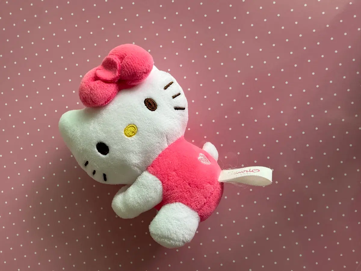 산리오 헬로키티 자석인형