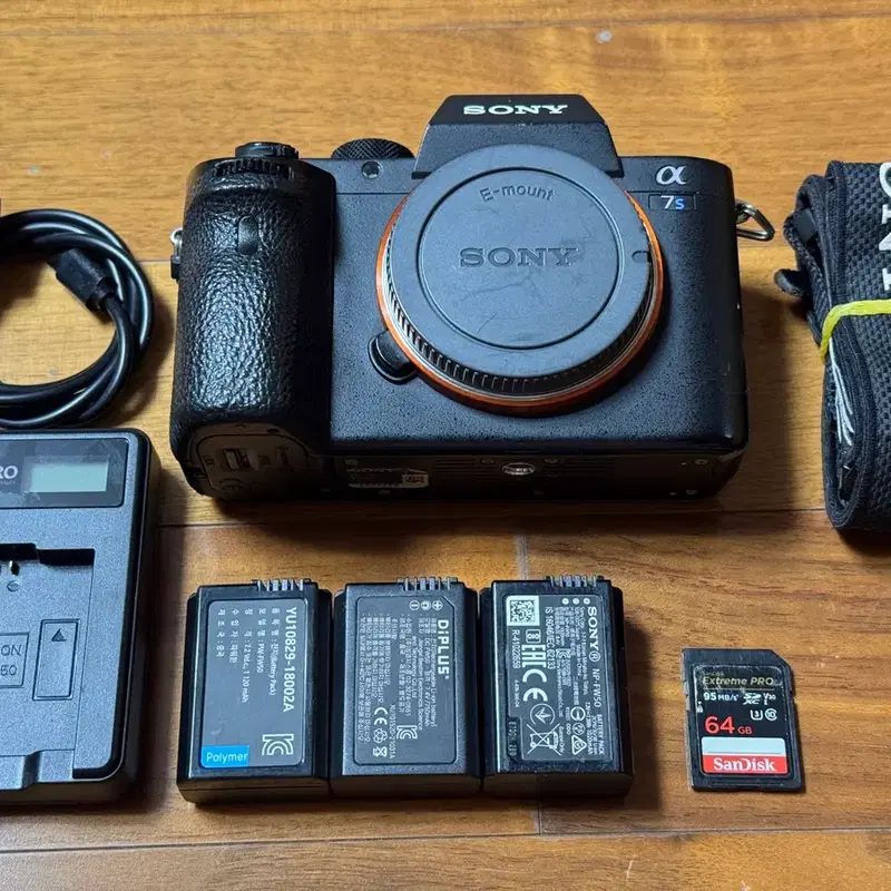 소니 A7S2(ILCE-7SM2) 바디 판매