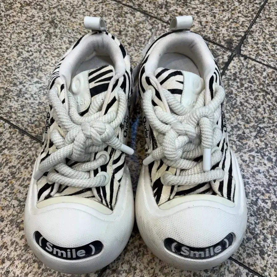 OUDER 265 운동화