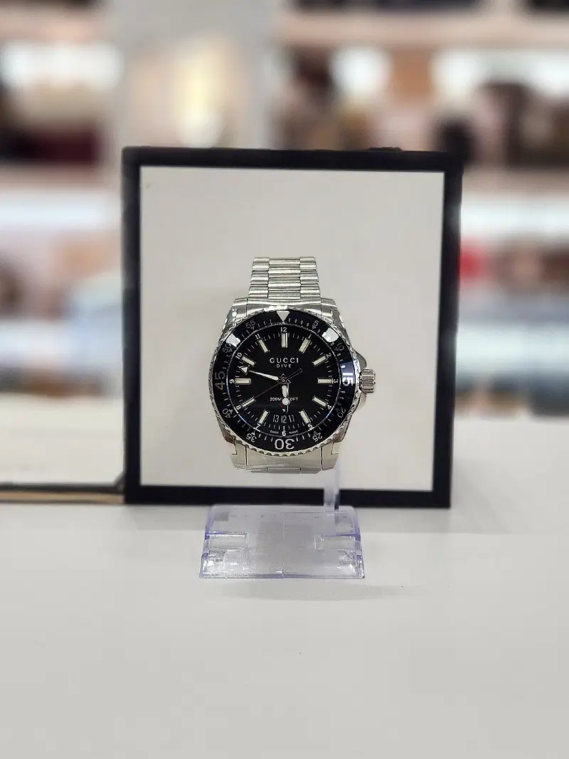 구찌 다이브 쿼츠 스틸 40MM 남성시계 YA136301A