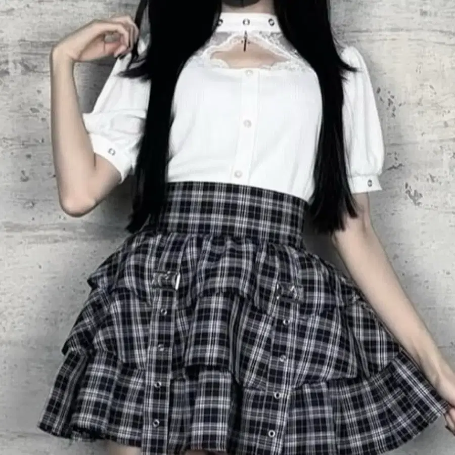 마죠리티 블라우스 양산형 지뢰계 양지뢰 avail
