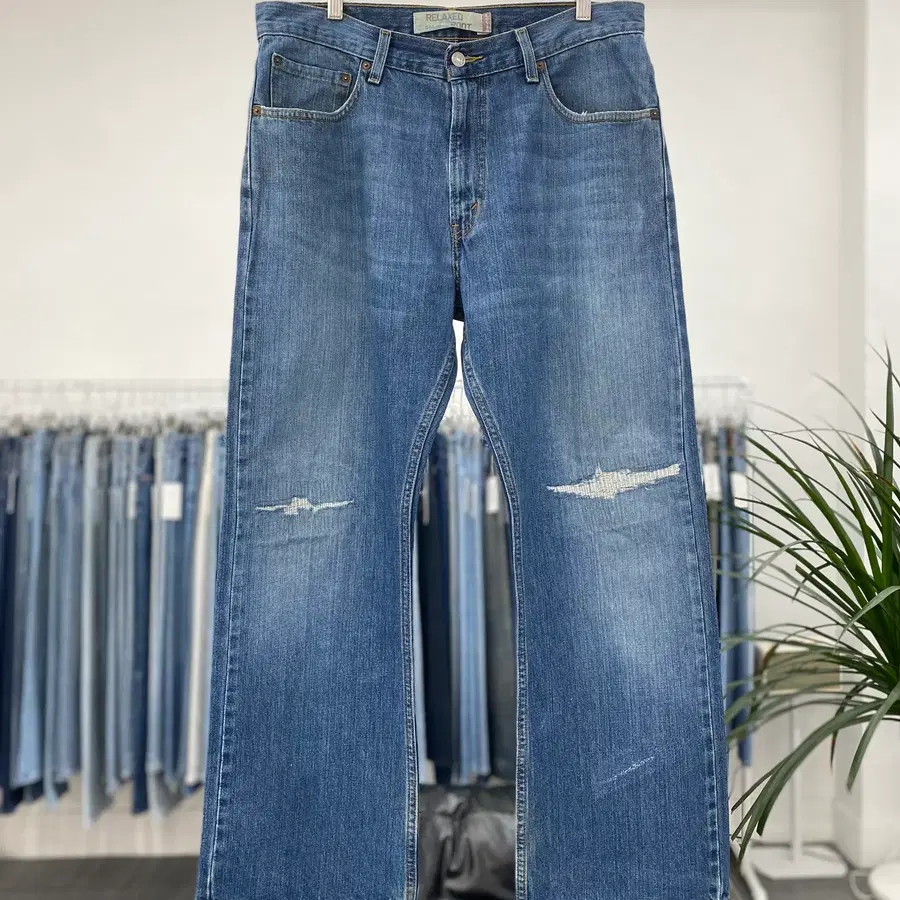 리바이스557 Boots Cut 00s 34사이즈 a6499