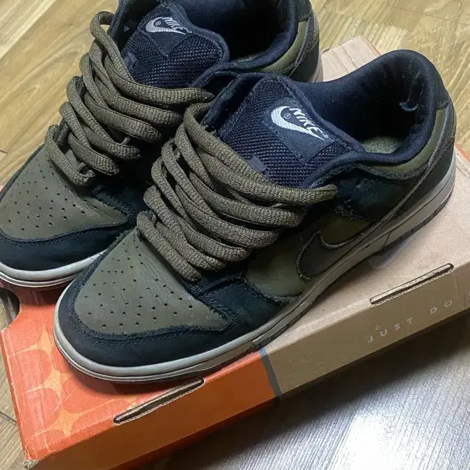 Nike Dunk Low Pro SB Dark Loden 235mm / 2002 / Orange Box