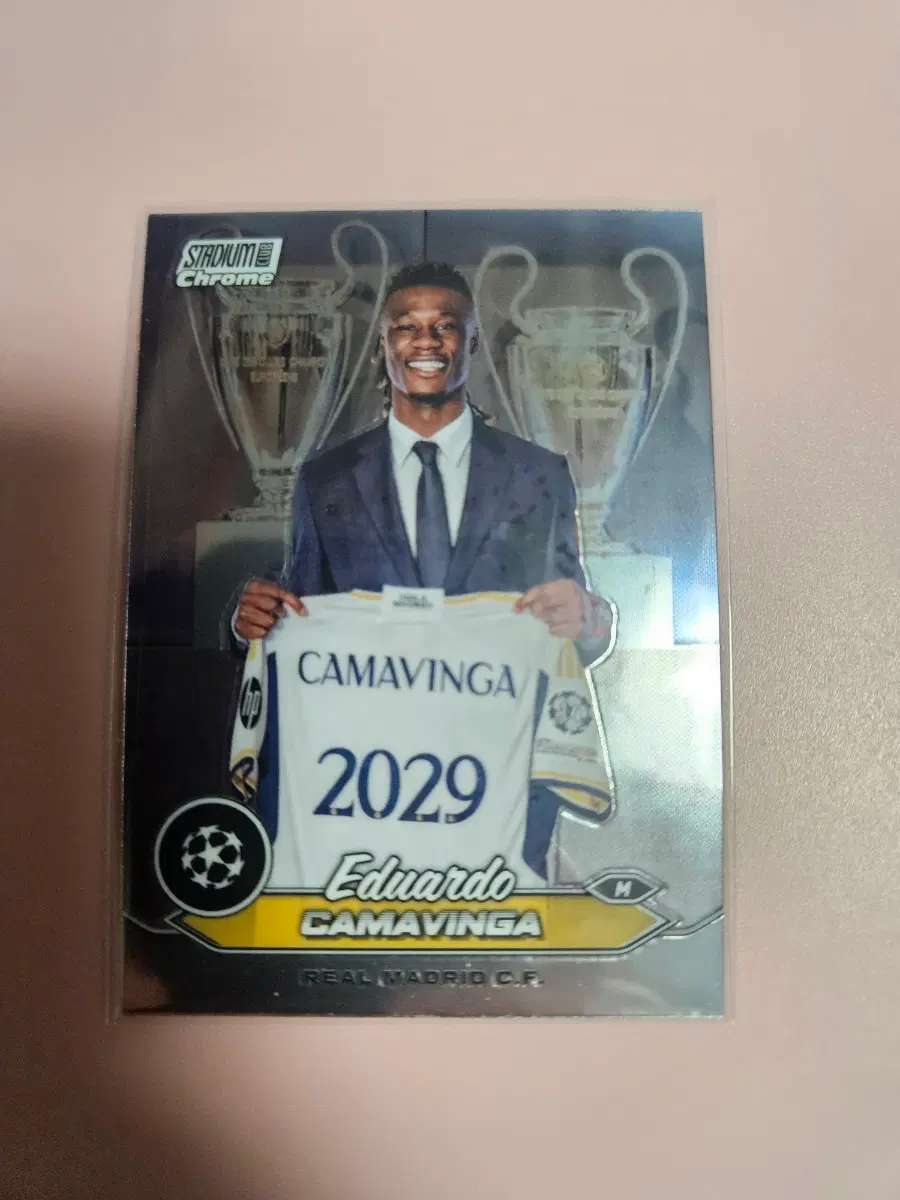 축구)카마빙가 2023 Stadium Club Chrome base