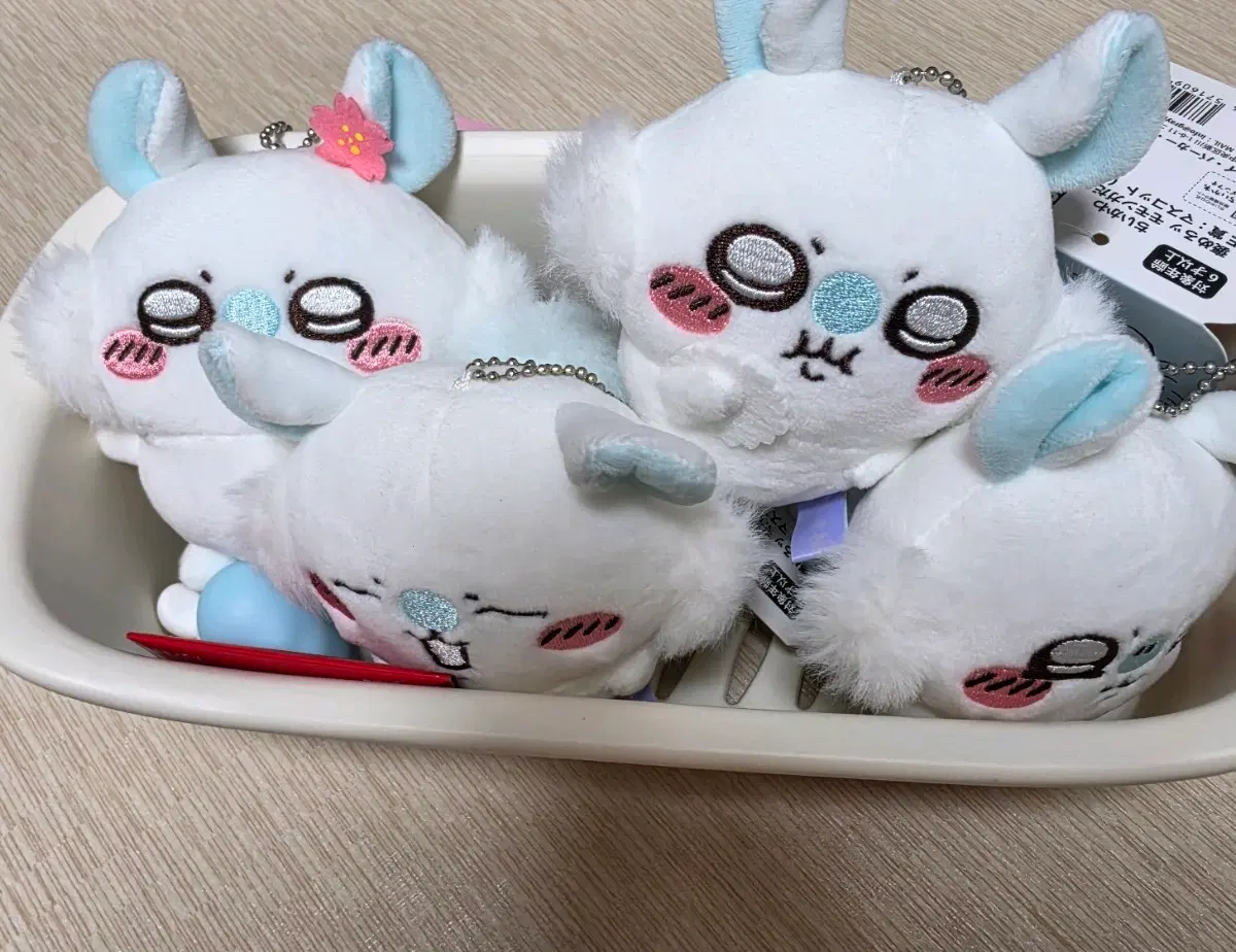 치이카와 모몽가 투성이 쿠지 마스코트 인형 4종