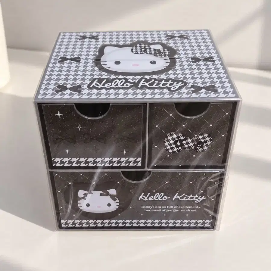 헬로키티 3칸 서랍 블랙