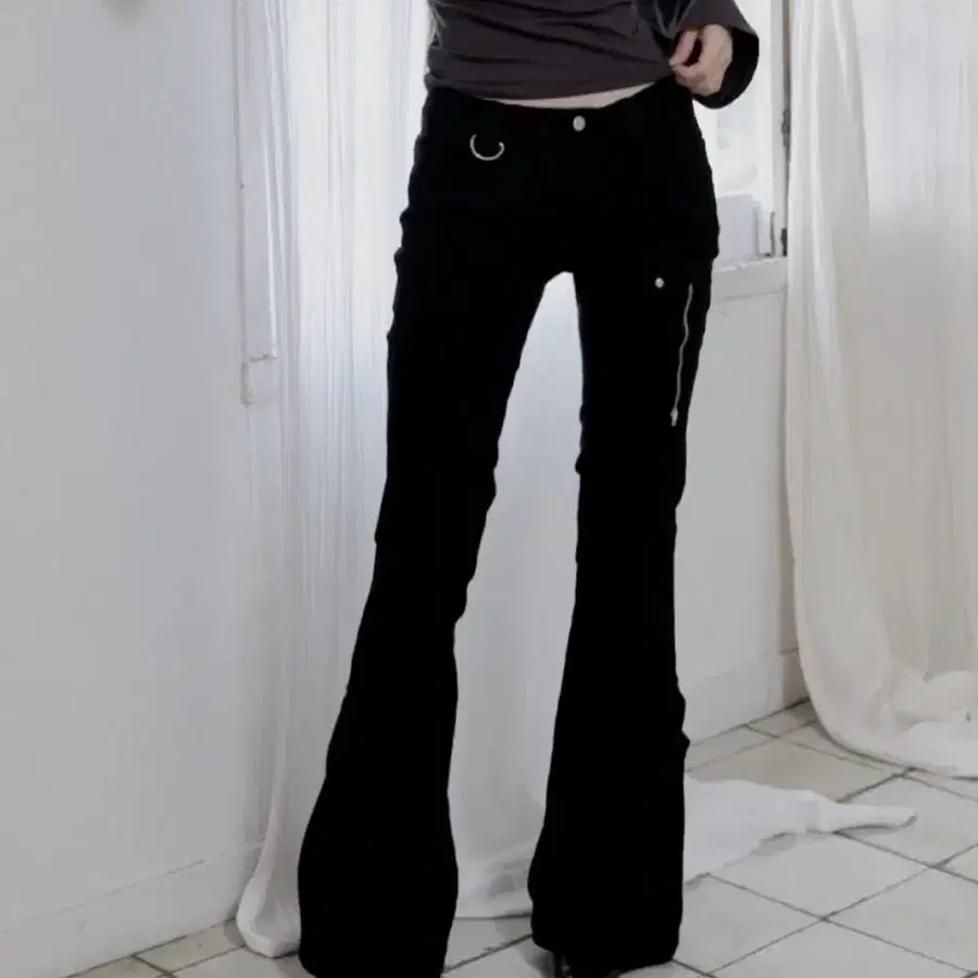 511비전 AXIS PINTUCK LOWRISE BOOTS CUT PANTS 2