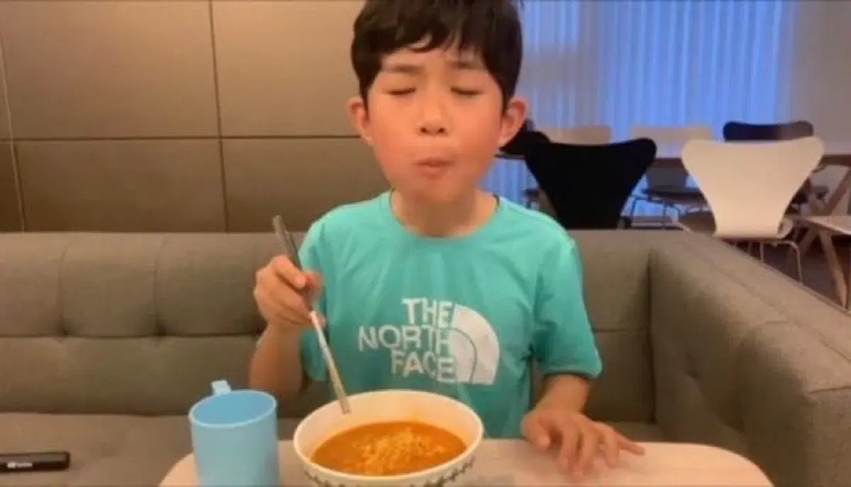 동방신기 팬북 팝니다