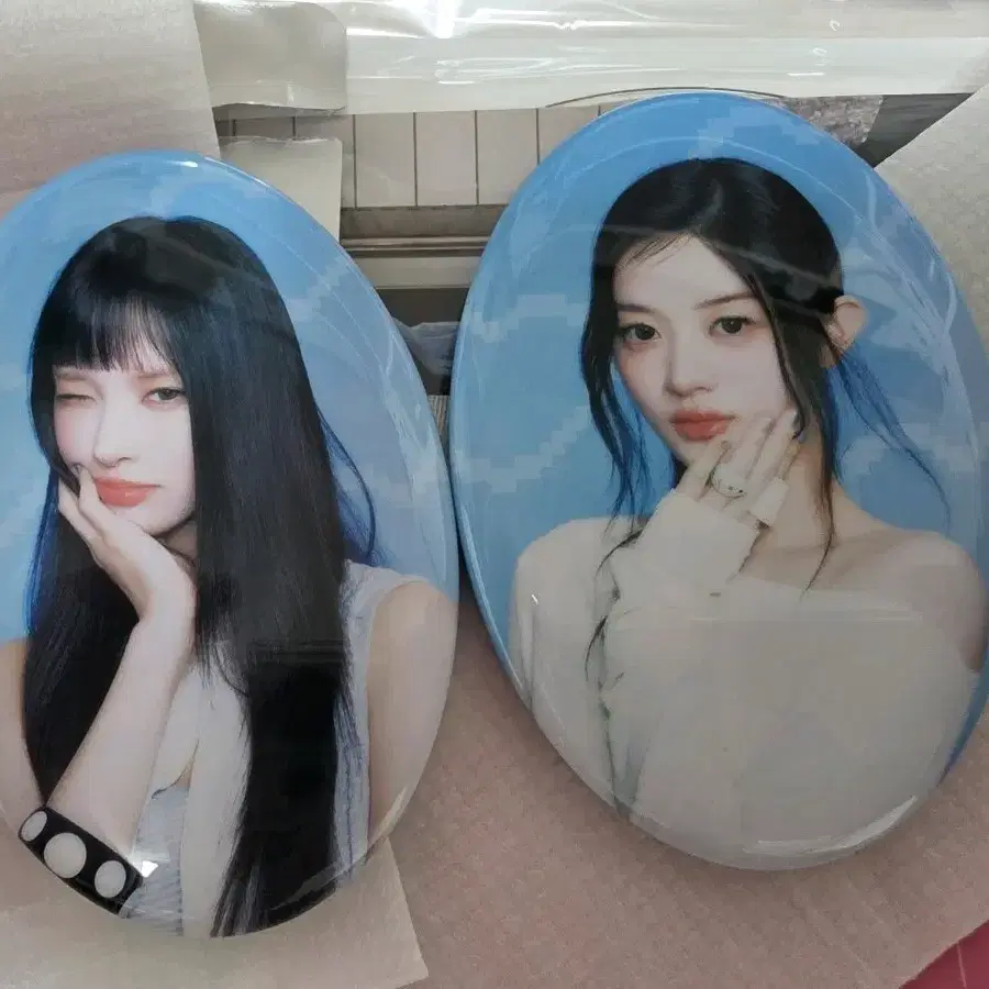 아일릿 민주 윤아 콘서트 캔뱃지