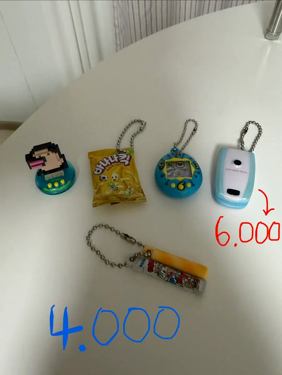 각 종 가챠 식완, 다마고치, 디지몬, 일본, 산리오 피규어 굿즈