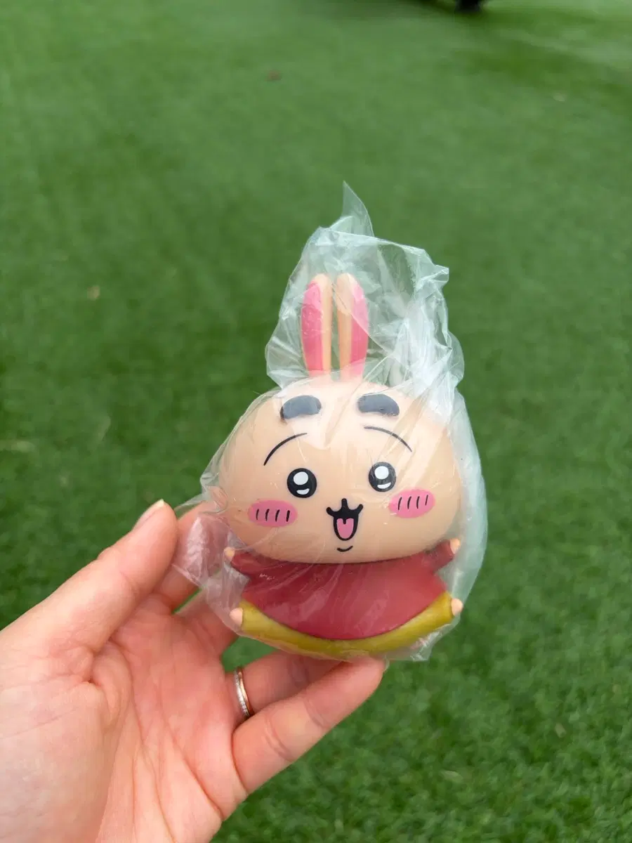 짱구우사기피규어 (약 10~11cm)