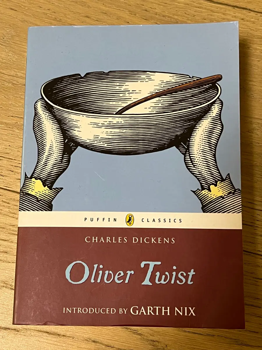 CHARLES DICKENS Oliver Twist