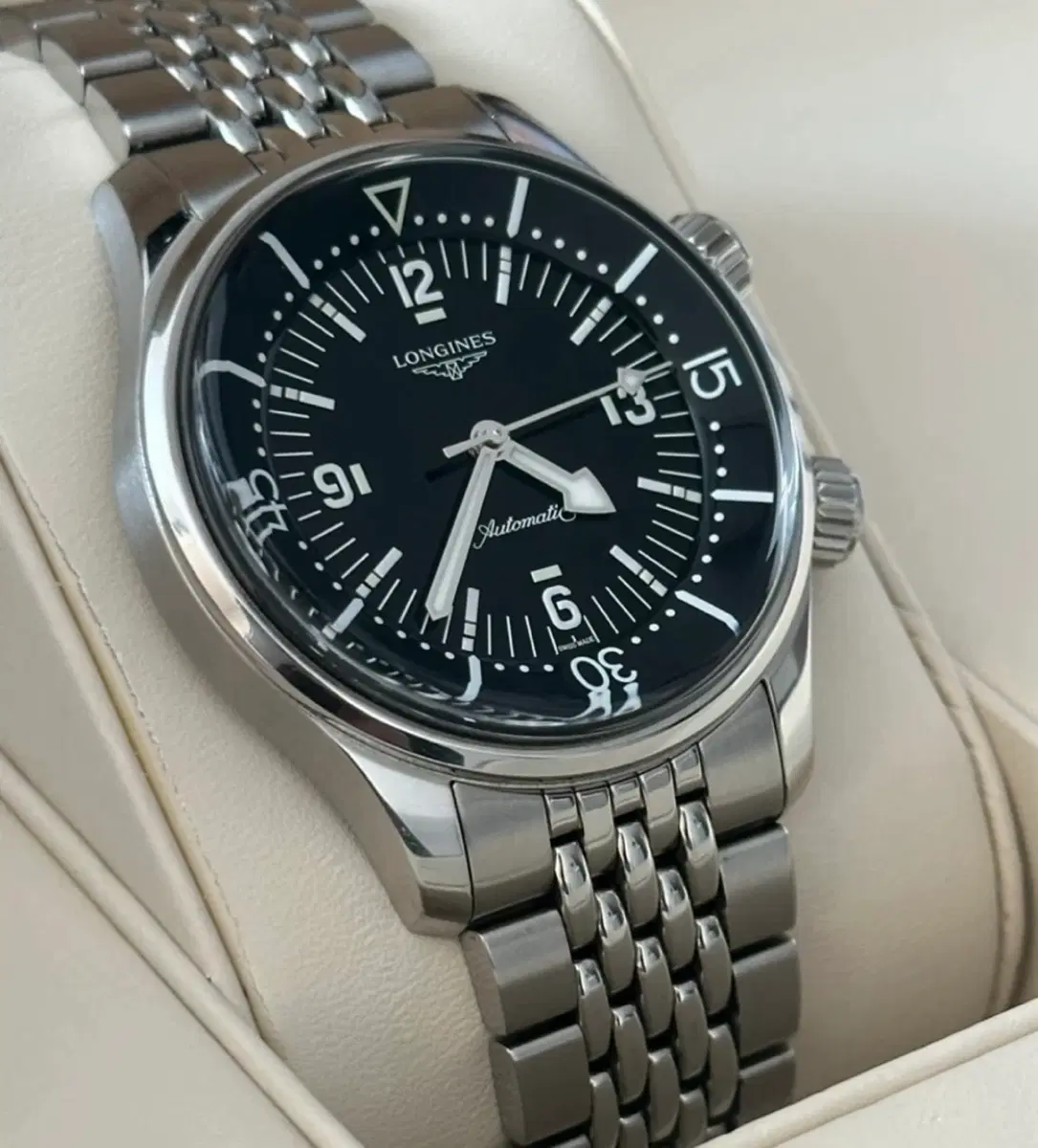 론진 레전드 다이버 블랙 39mm 시계