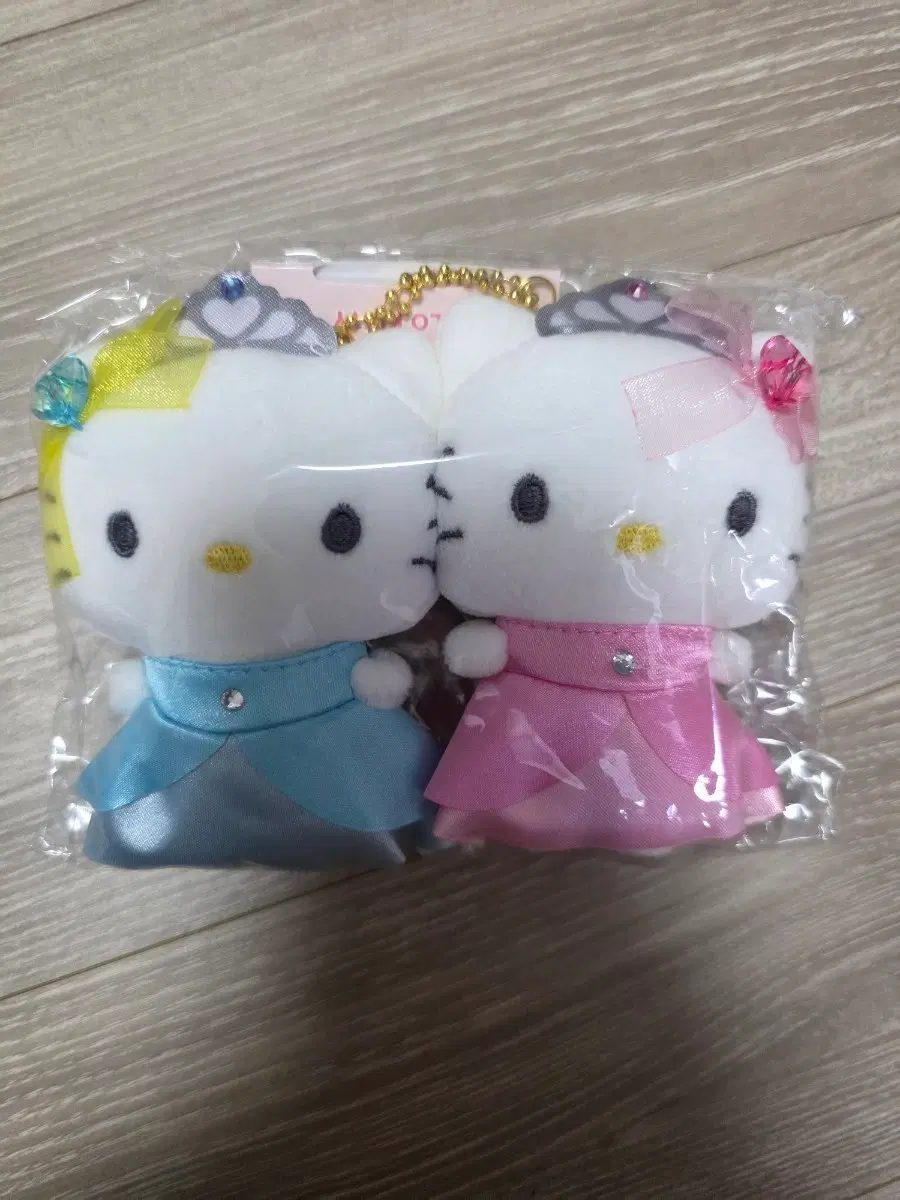 산리오 공주 키티 착붙 인형 키링