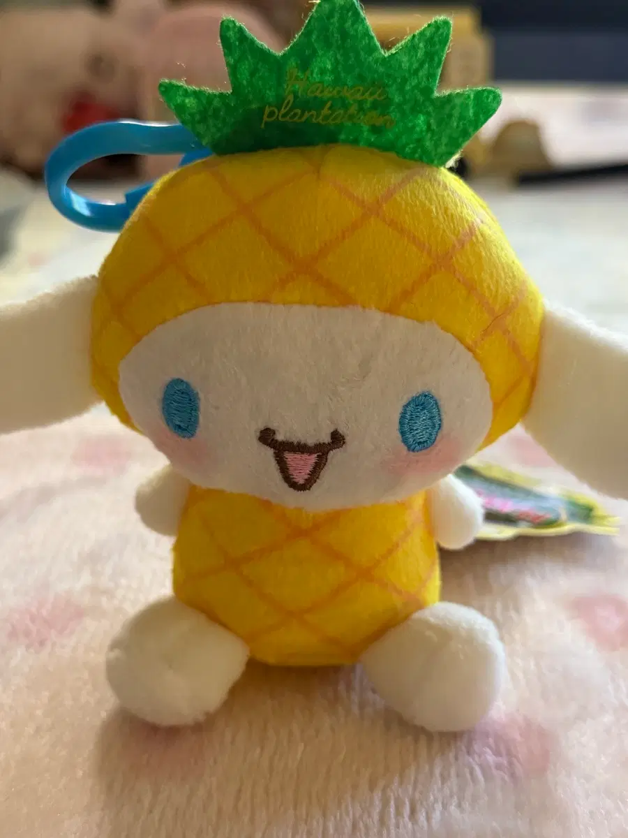 (산리오) 정품 하와이 돌플랜테이션 파인애플 시나모롤 인형 키링