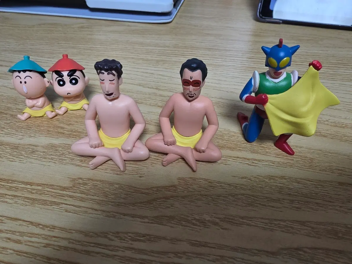 짱구는 못말려 피규어