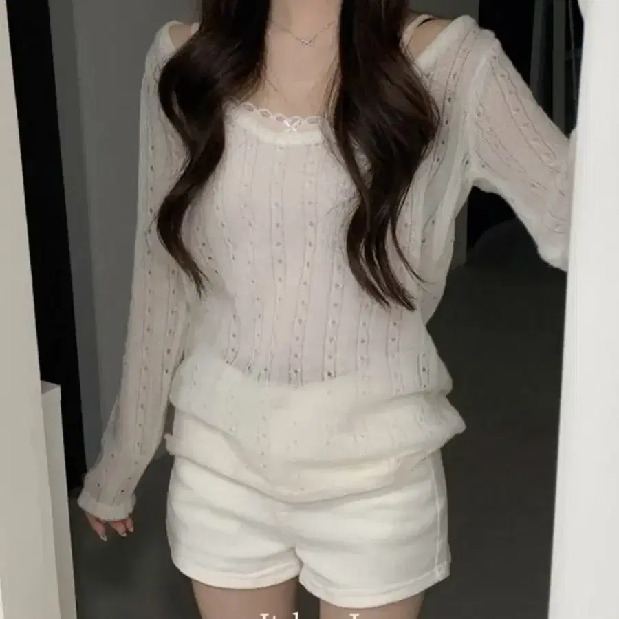 에이블리 유넥 시스루 그물니트