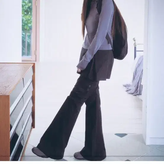 미세키서울 Pocket tab cargo bootcut pants BLACK