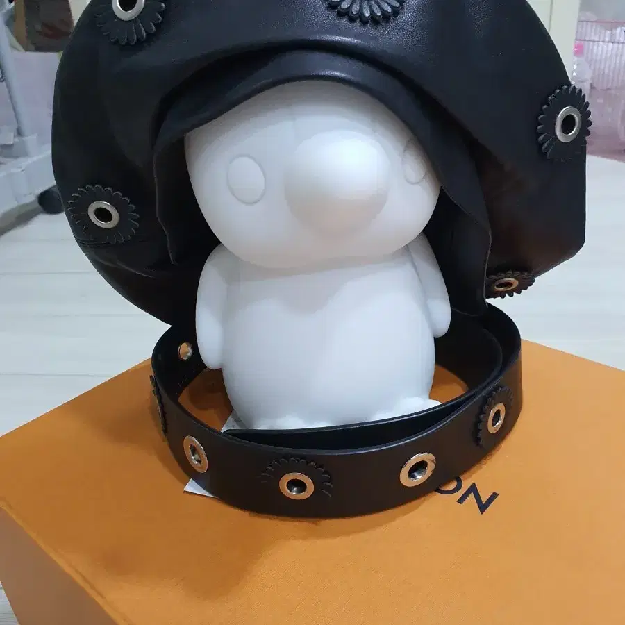 끌로디 피에로 (양가죽 베레모)