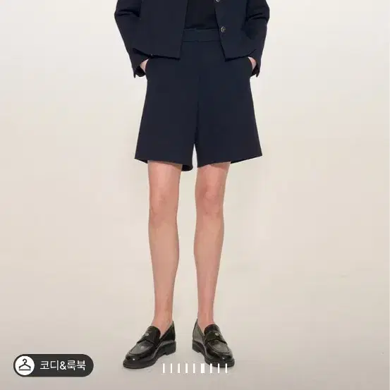타임  셋업 네이비 자켓 + 반바지