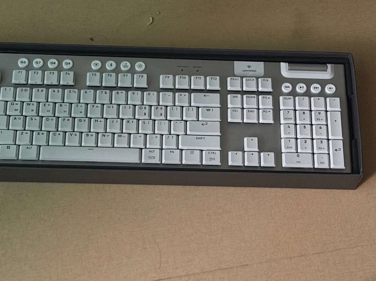 로지텍 G915 X 라이트스피드 무선&유선 판매