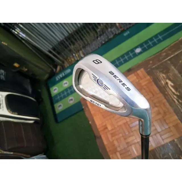 혼마 BERES MG-701 8번 그라파이트 아이언 (플렉스R, 2스타)