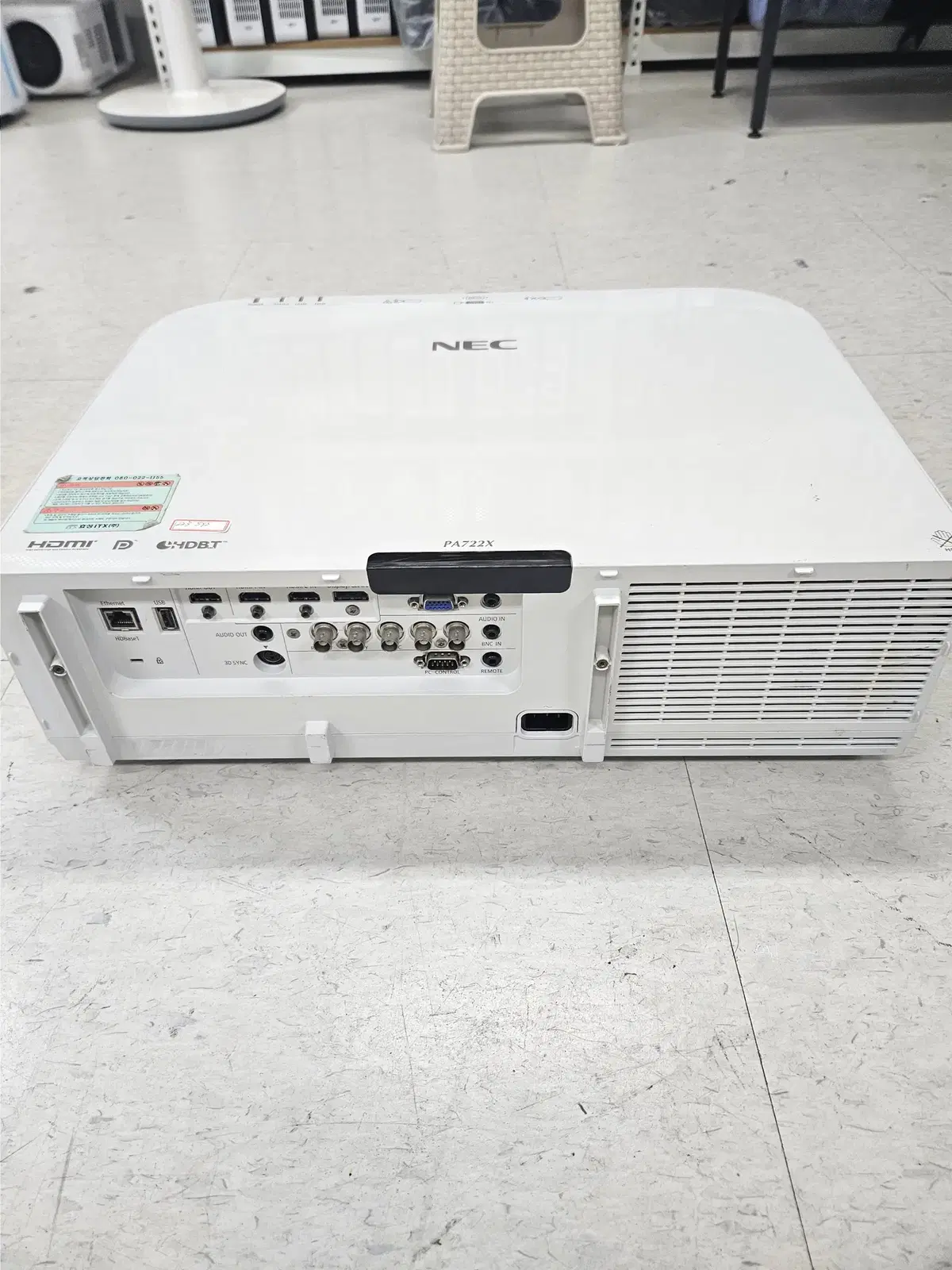 NEC PA722X 프로젝터 판매합니다.
