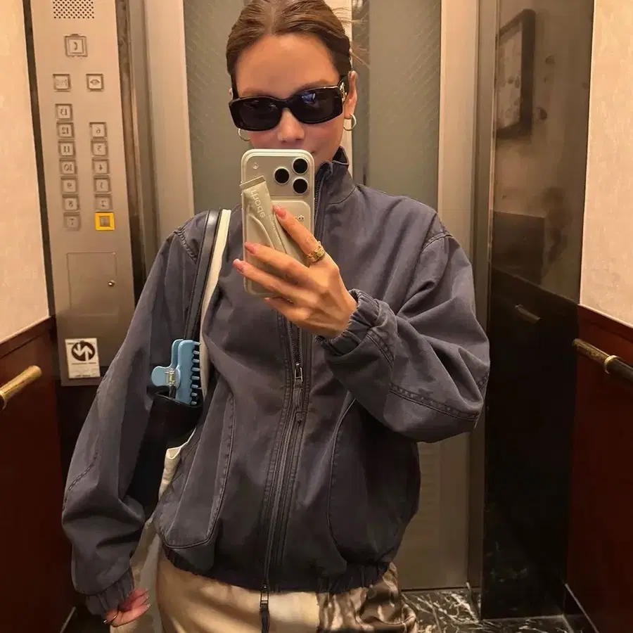 더누베 자켓