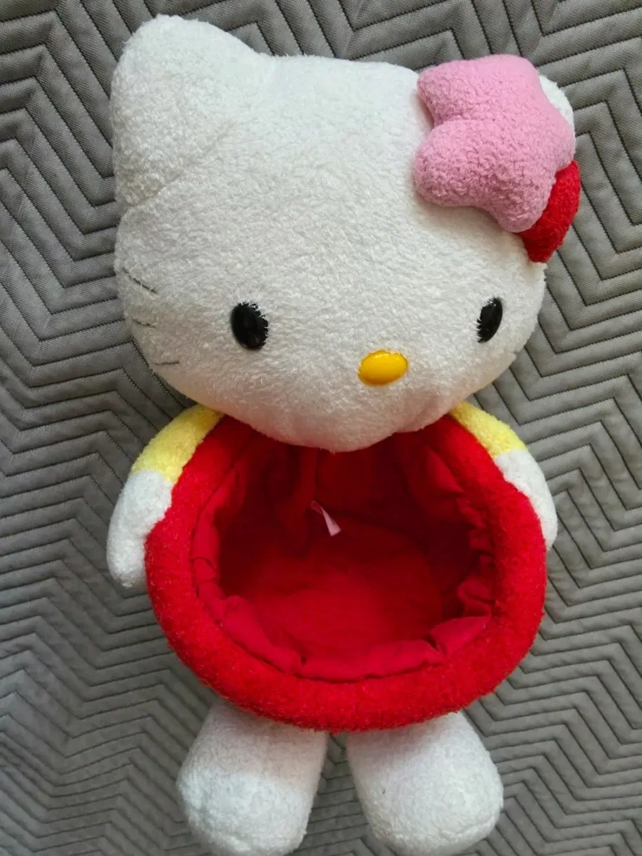 헬로키티* 앉은 수납인형