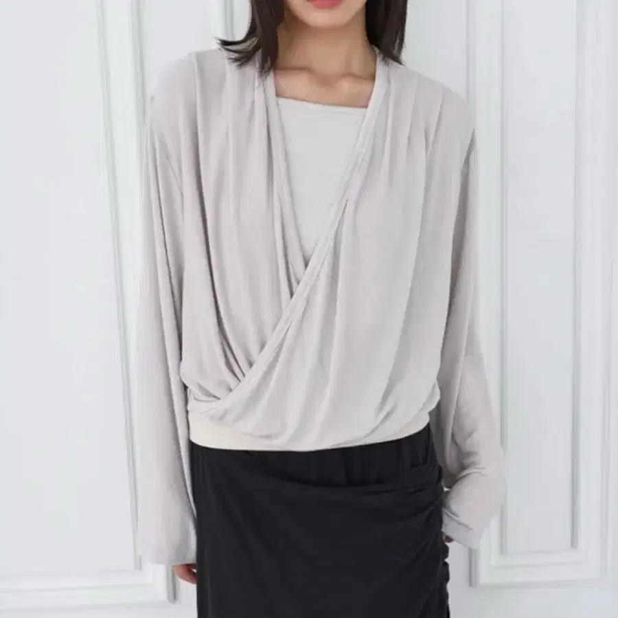 Serque 세르크 cross draping top