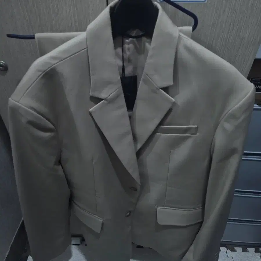 톰 에디 블레이저 슬렉스 셋업