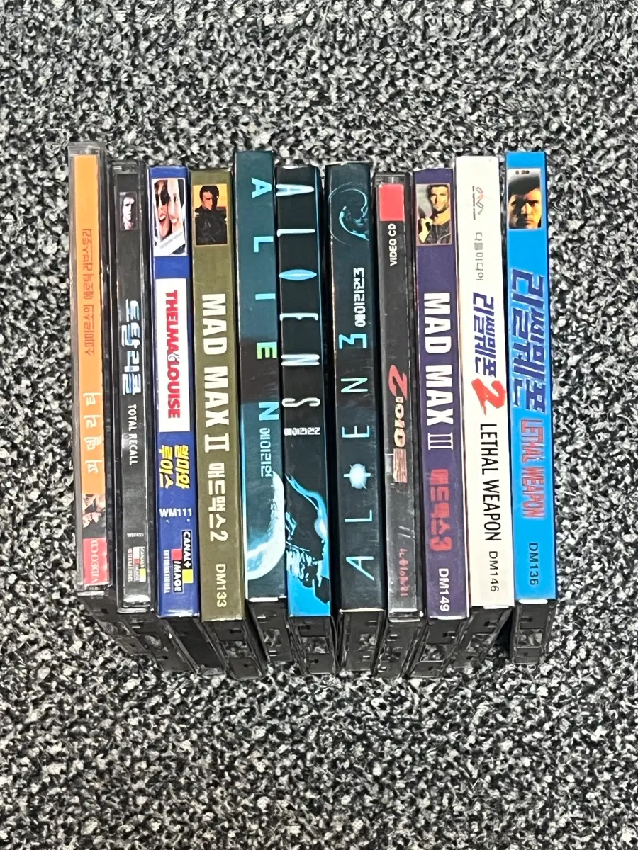 레쎌 웨폰/매드맥스/에이리언/델마 루이스/토탈 리콜 비디오 vCD 세트