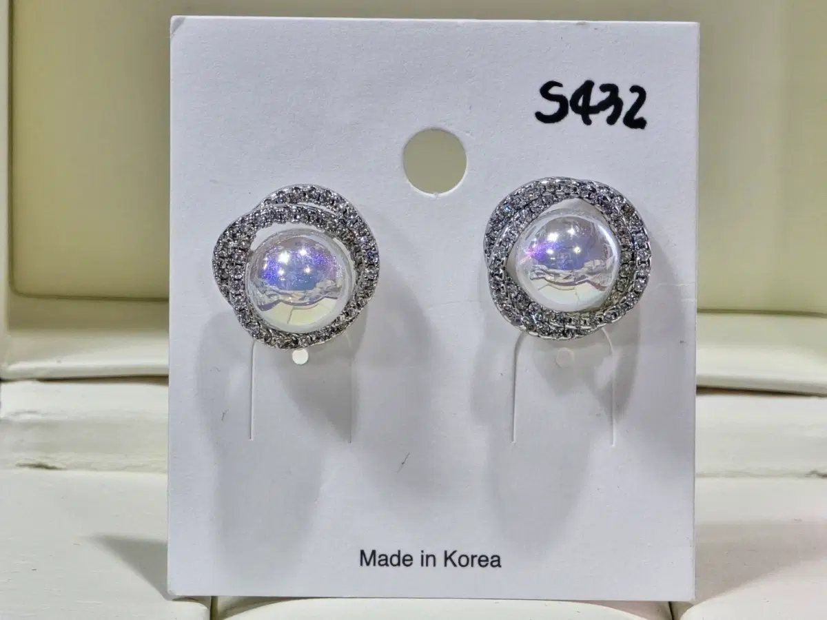 큐빅 진주 귀걸이 925은침 1,5센치