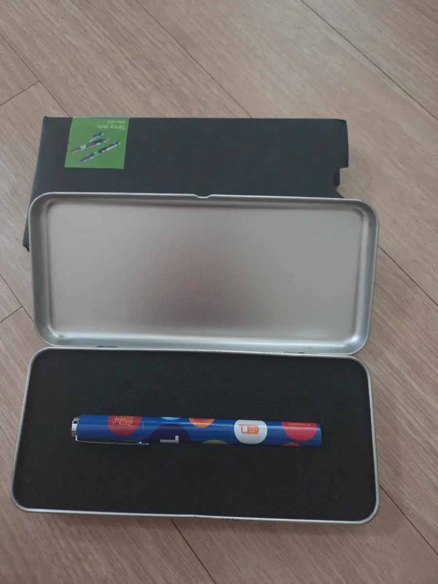 토로이카수성볼펜