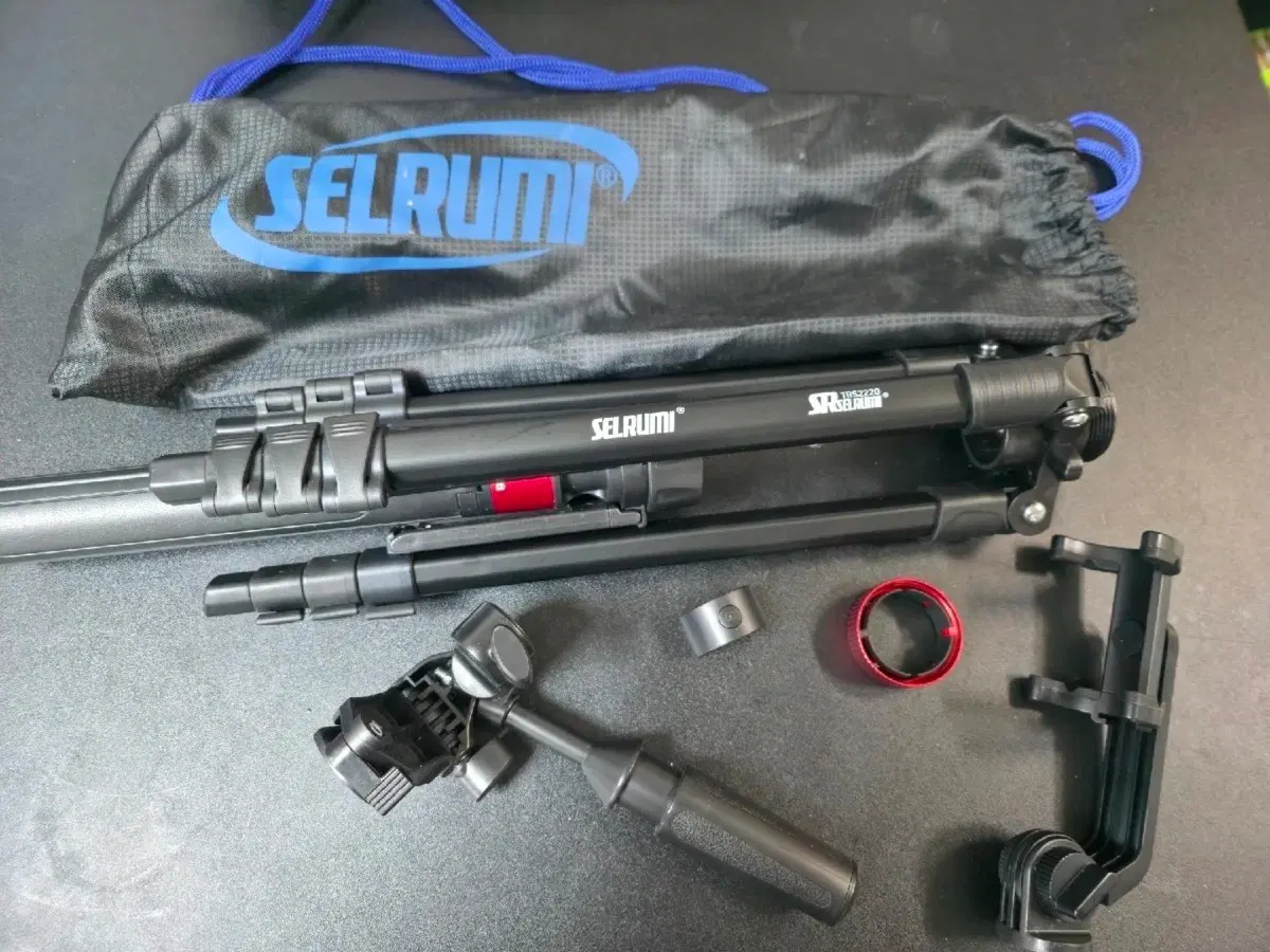 셀루미 SEL-TRS2220 삼각대