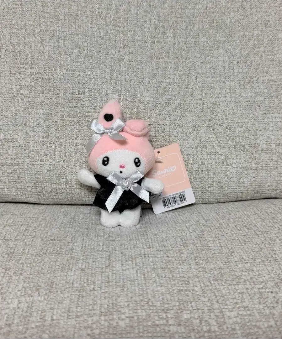 정품 산리오 마이멜로디 블랙하트 8cm 키링 인형 가방고리 열쇠고리