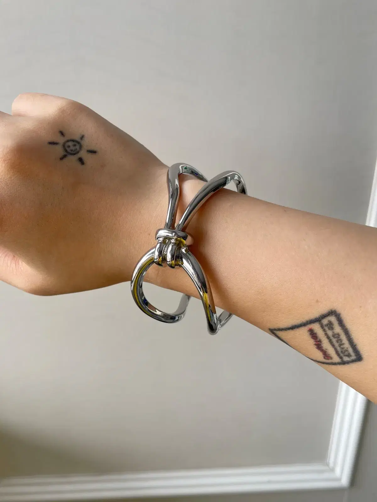 Beams 빔스 volume bangle