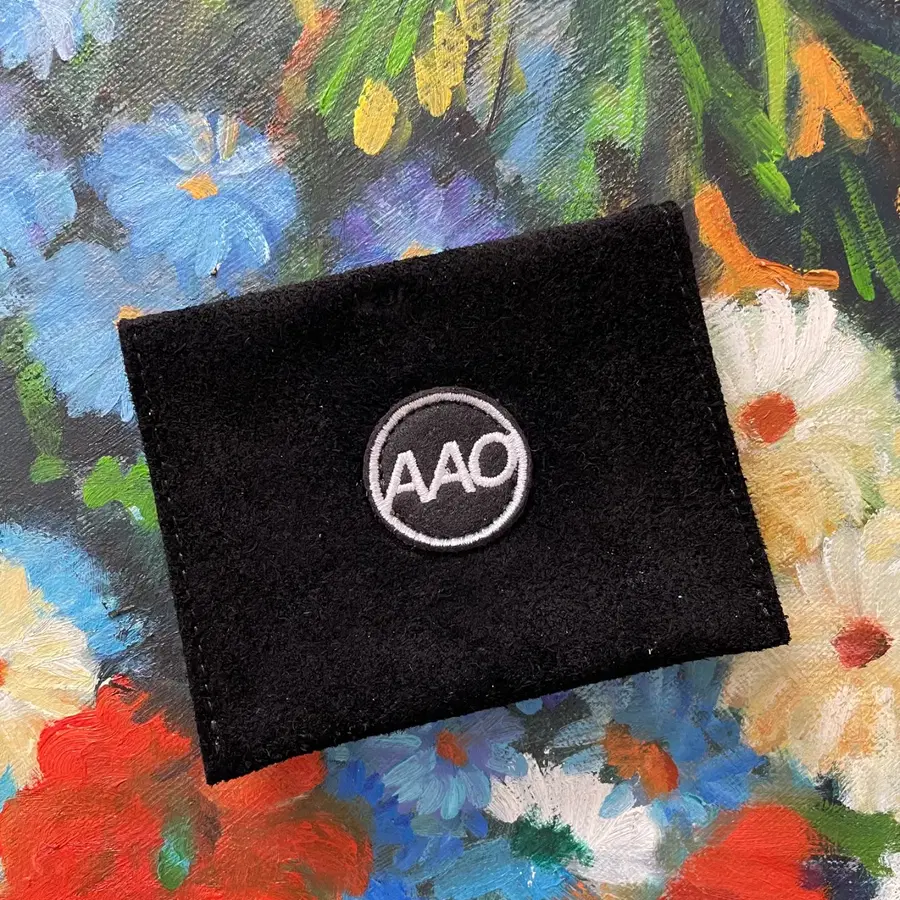 AAO 아오 concho pouch