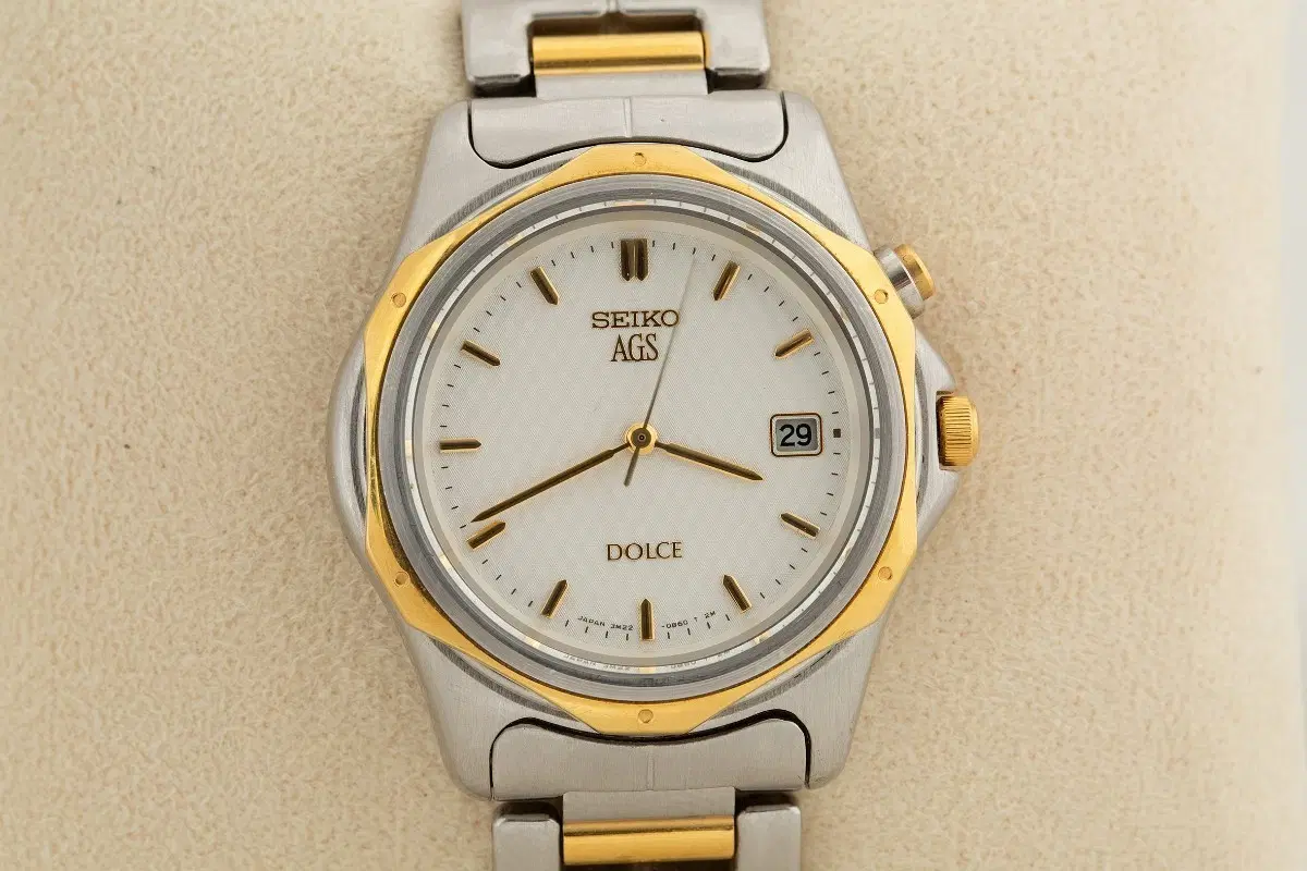 세이코 돌체 Seiko Dolce AGS 18K 골드 베젤 쿼츠 시계