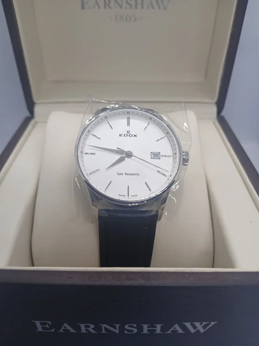 스위스 EDOX 레 보베르 데이트 쿼츠 ed990386