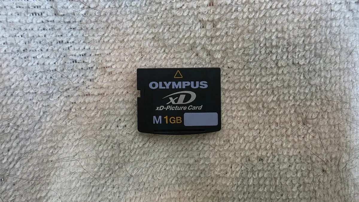 올림푸스 XD카드 M 1GB