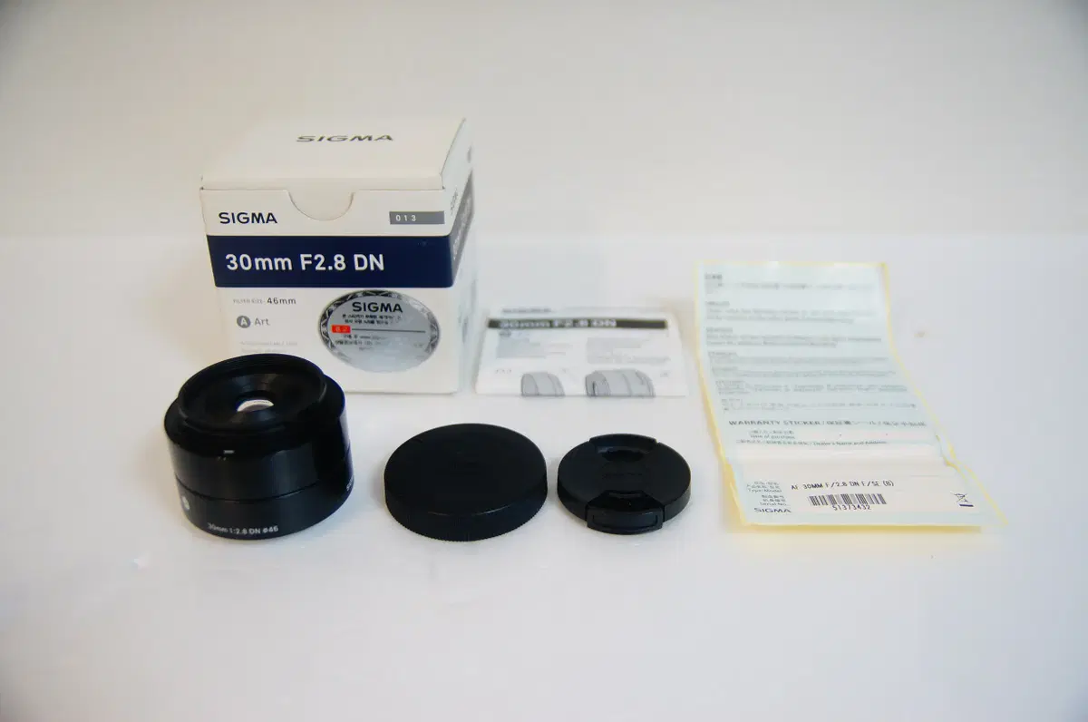 [소니용] 삼순이 30mm f2.8 단렌즈팝니다.