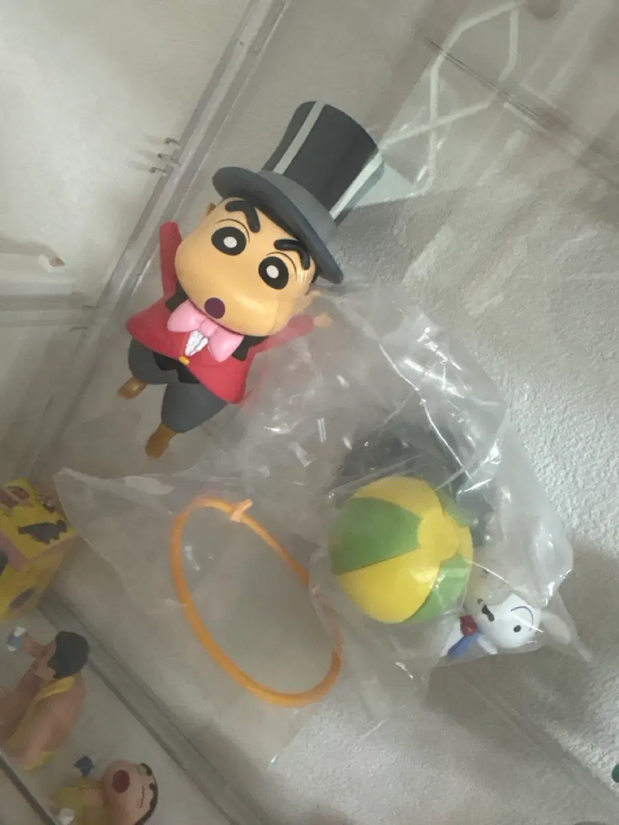 52toys 짱구 서커스 피규어