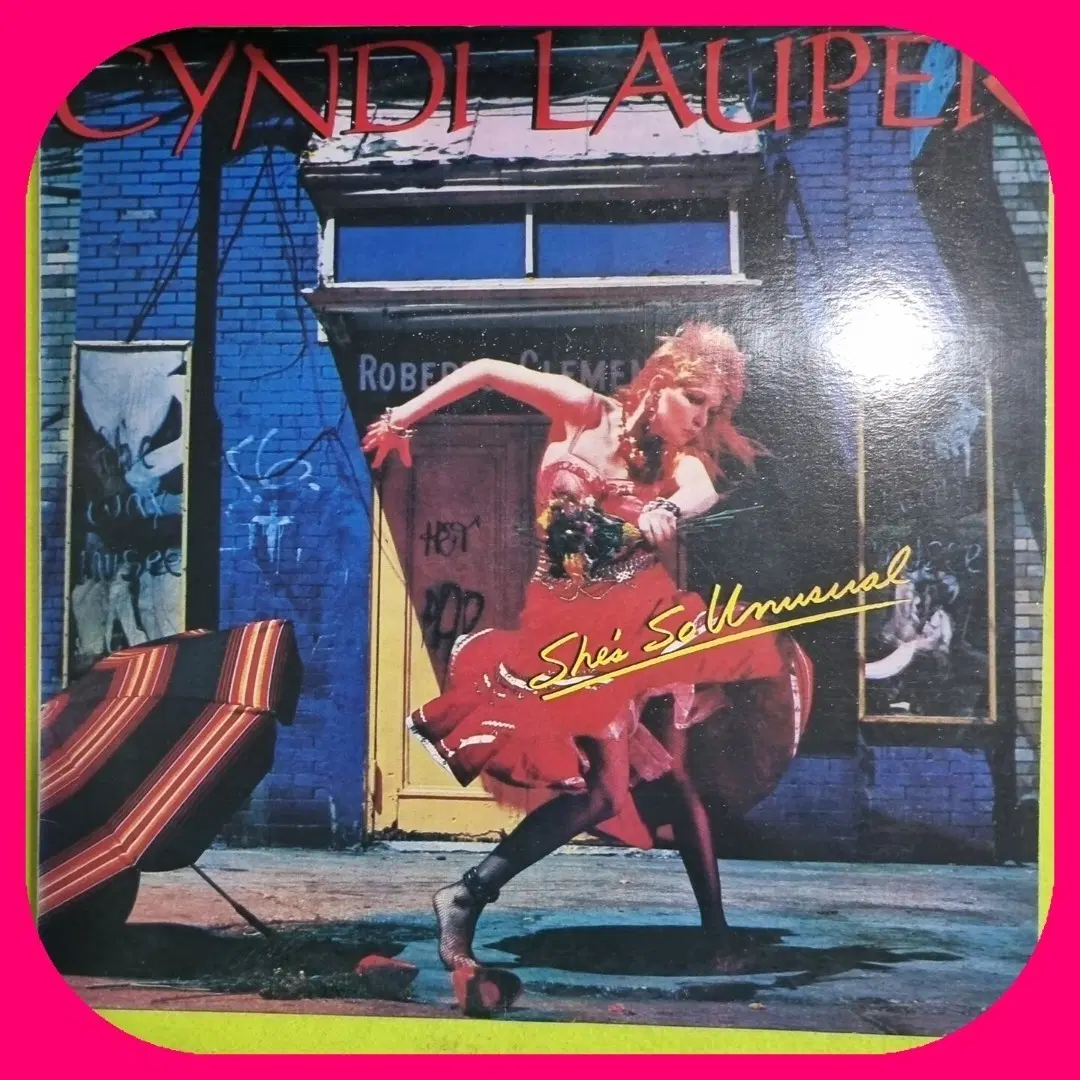 신디 로퍼 She's So Unusual LP.NM/NM
