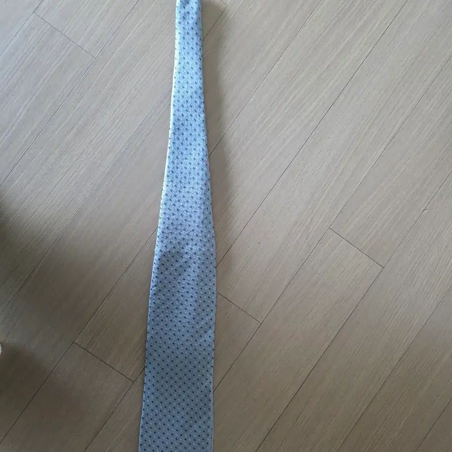 아르마니 꼴레지오니 정품 실크 넥타이 미사용 새상품급