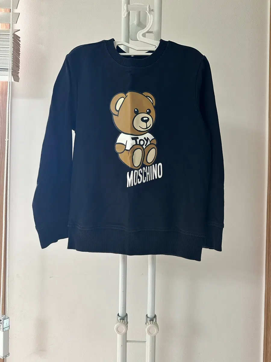 모스키노 키즈 맨투맨~!!